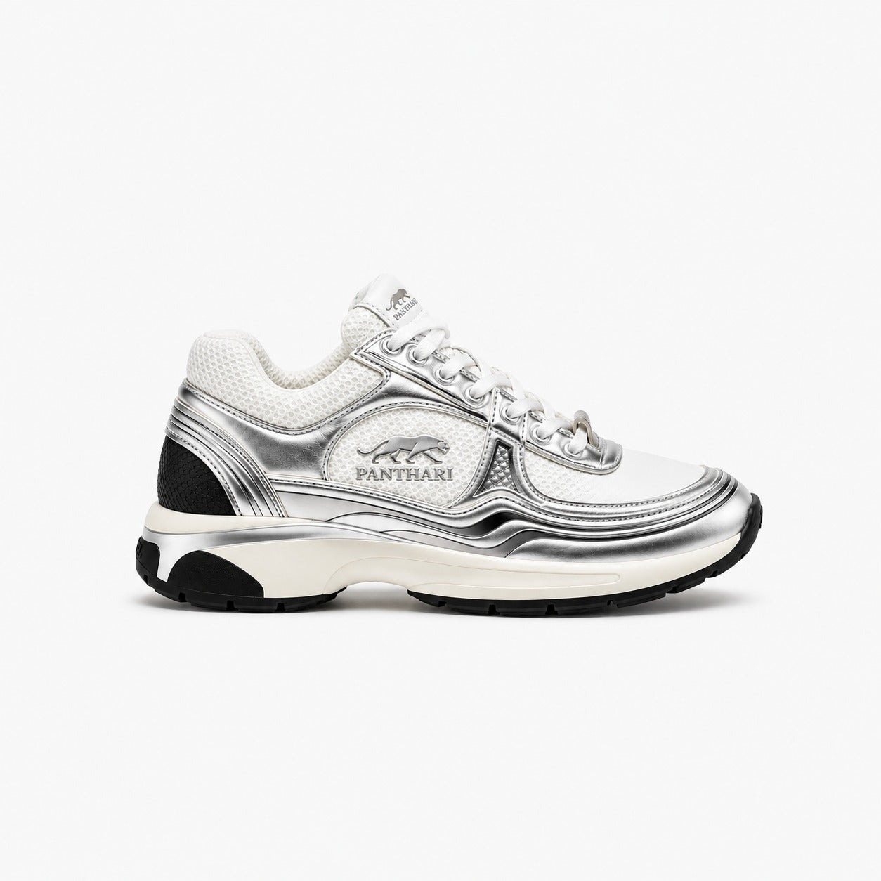 Sneakers - Model: Silver
